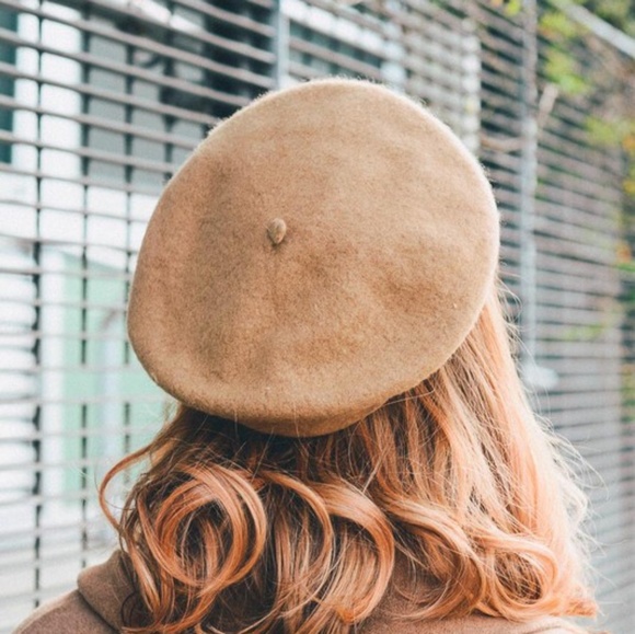 Felt Beret Hat-Camel - Picture 2 of 8